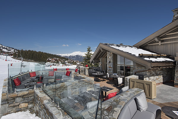 Restaurant d'altitude à Courchevel, Base Kamp By Aïnata